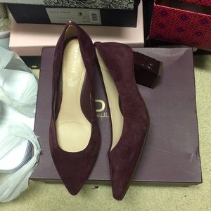 Taryn Rose burgundy suede pumps